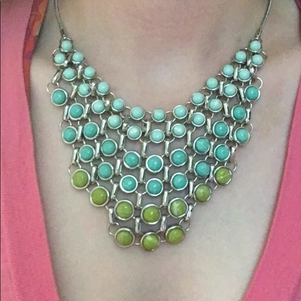 Statement necklace